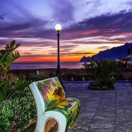 Torrevarata Vacanze Villa Santa Teresa Di Riva Esterno foto