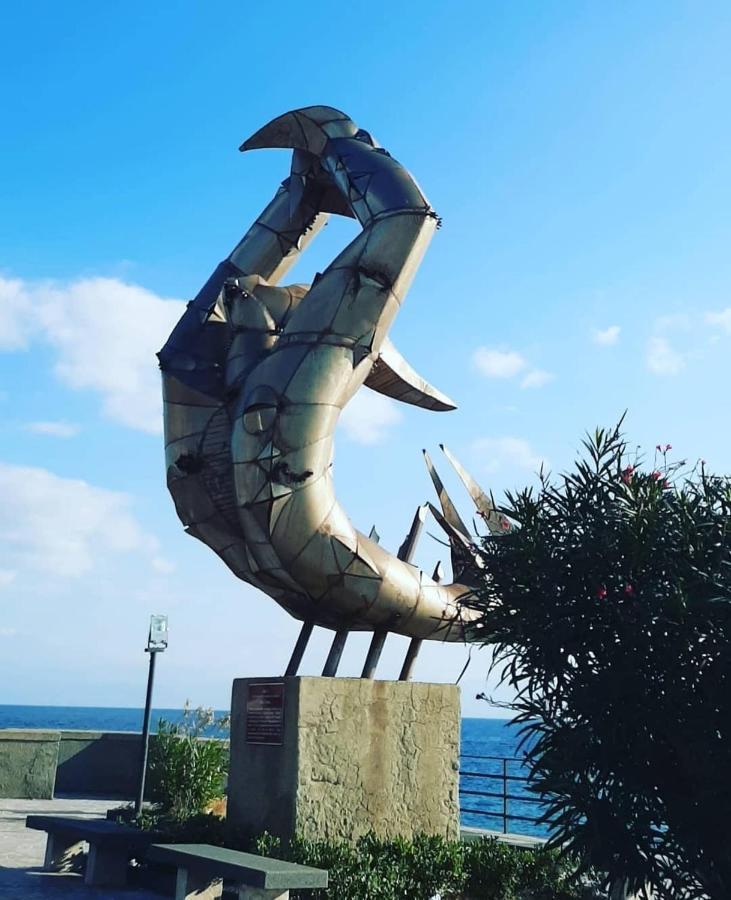 Torrevarata Vacanze Villa Santa Teresa Di Riva Esterno foto